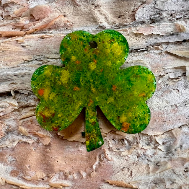 Clover tag