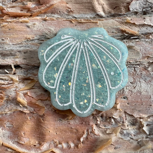 Shell tag small