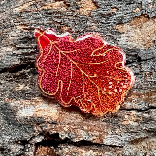 Oak leaf tag