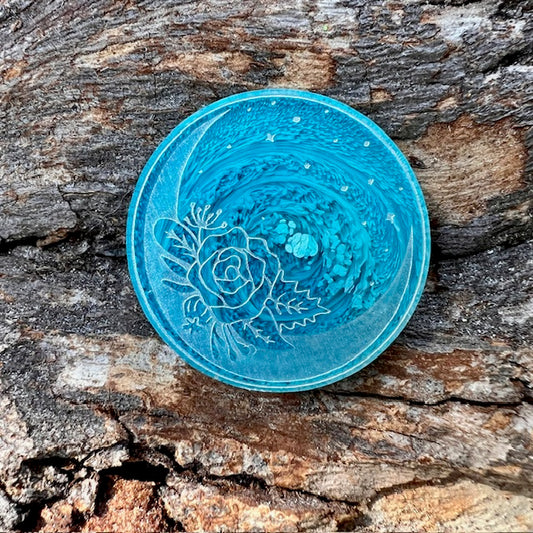 Moon circle tag