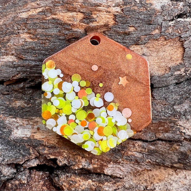 Hexagon tag small