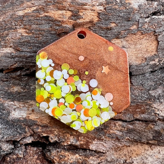 Hexagon tag small
