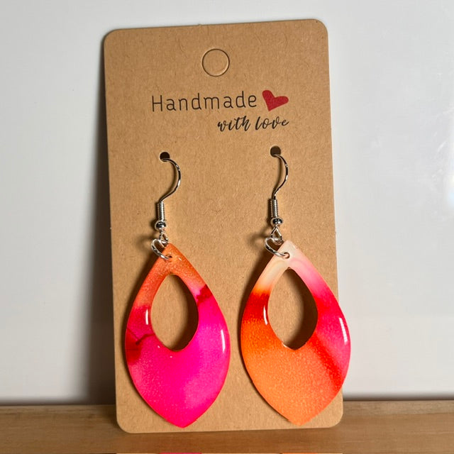 Fluid Art earrings (*colour mix)