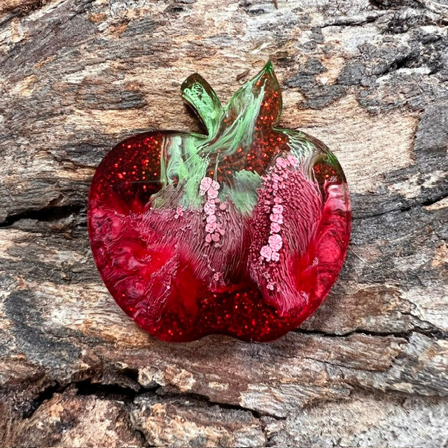 Apple tag