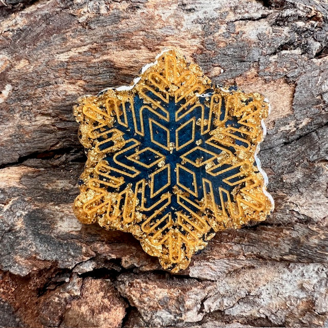 Snowflake tag