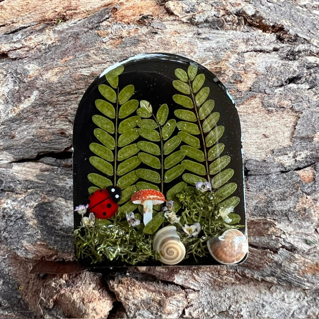 Magical Forest tag - arch large