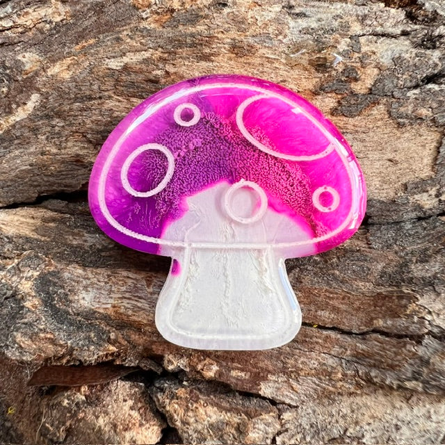 Mushroom tag