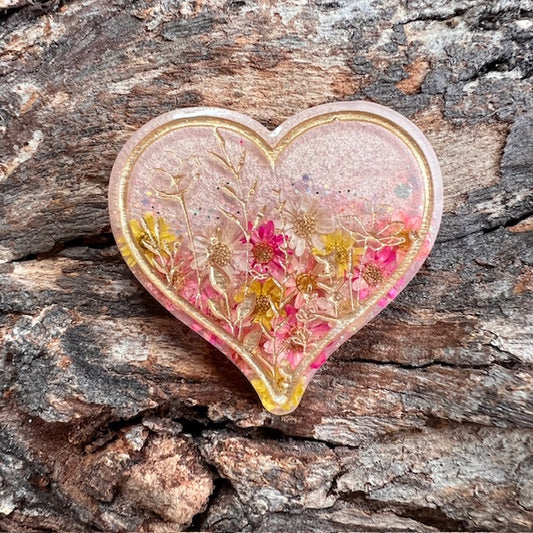 Flower heart tag