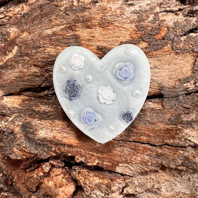 Heart roses tag