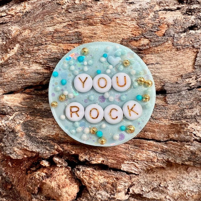 Love tag - circle medium 'you rock'