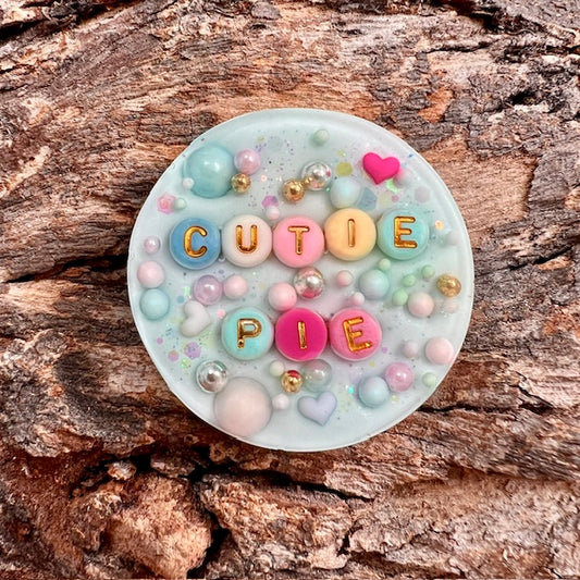 Love tag - circle large 'cutie pie'
