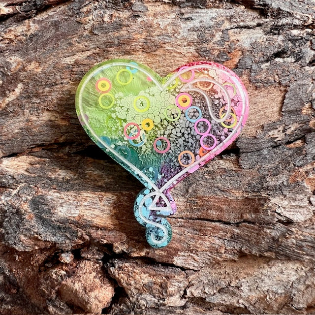 Love tag - heart balloon