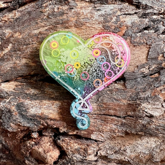 Love tag - heart balloon