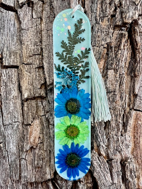 Floral bookmark