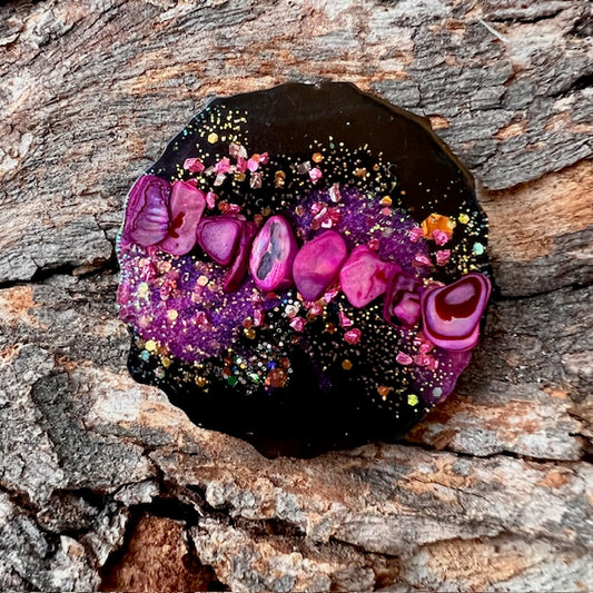 Curvy circle tag large - Galactic Opal