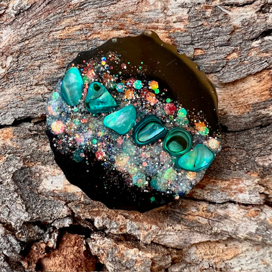 Curvy circle tag large - Galactic Opal