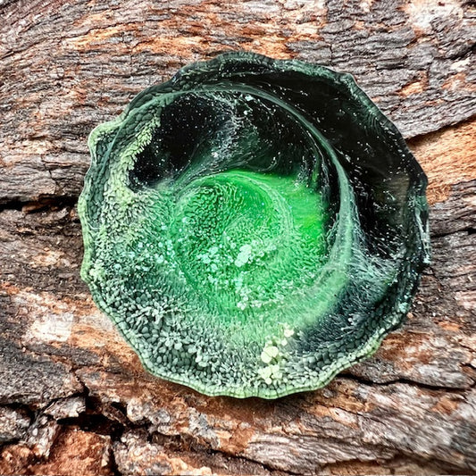 Curvy circle tag large - Nebula Bloom