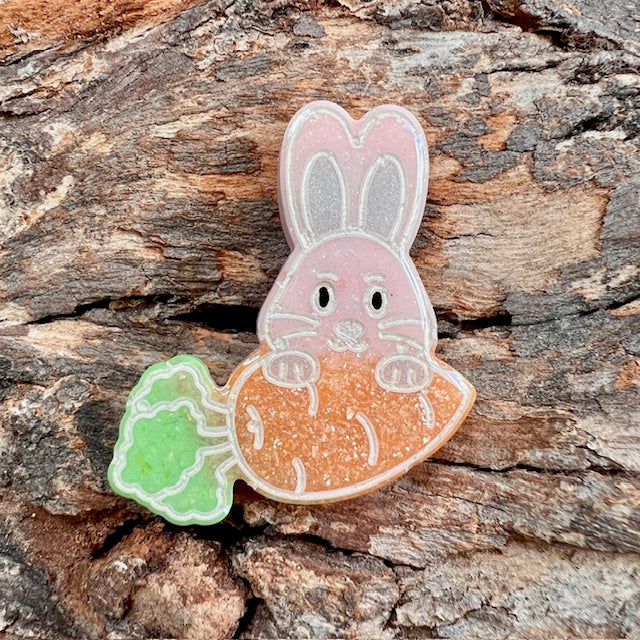 Carrot bunny tag