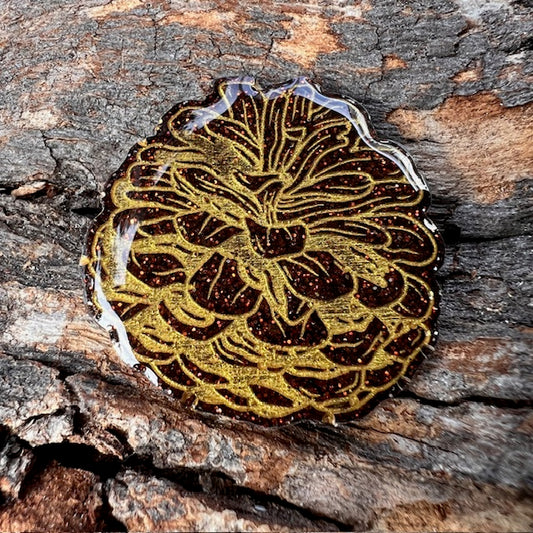Pine cone tag